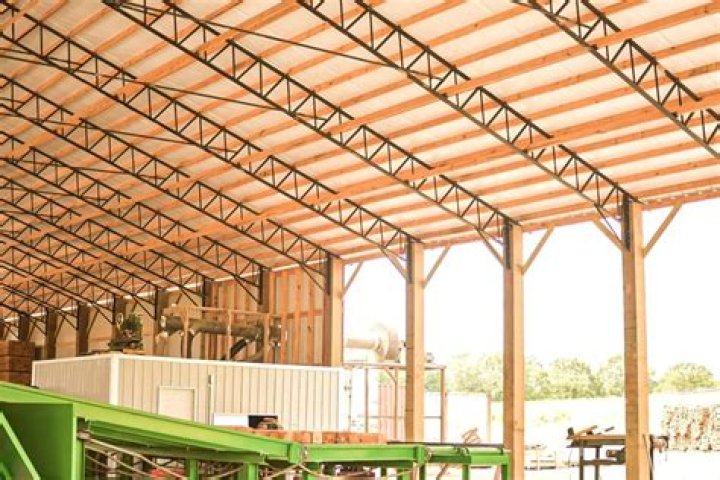 What are metal trusses
