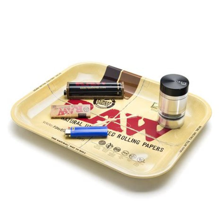 What are rolling trays