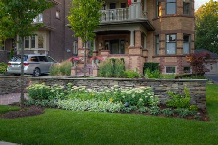 What do landscapers do